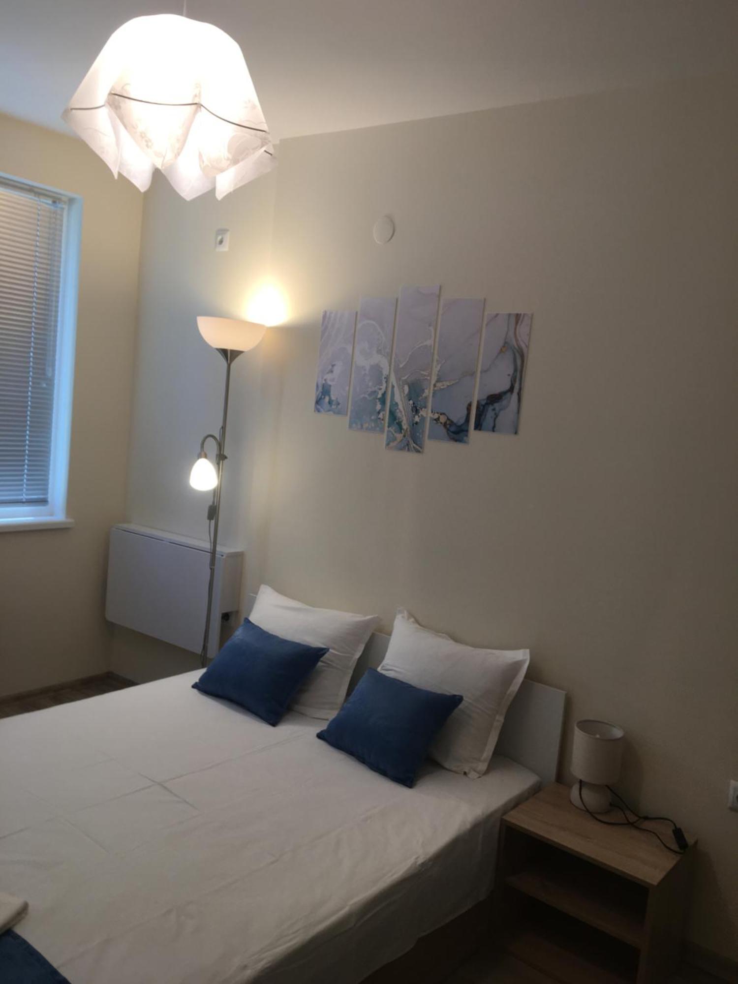 Уютен Нов Апартамент - Стара Загора С Две Спални Apartment Bagian luar foto